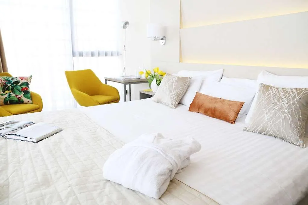Leonardo Hotel Bucharest City Center 4*,